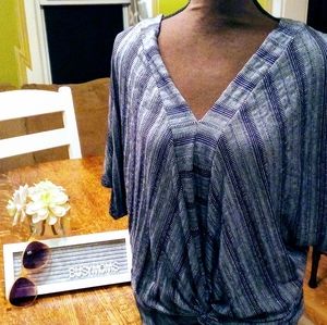 Daytrip top size small